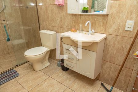 Casa à venda com 250m², 4 quartos e 4 vagas Casa à venda com 250m², 4 quartos e 4 vagasCasa 2 - banheiro