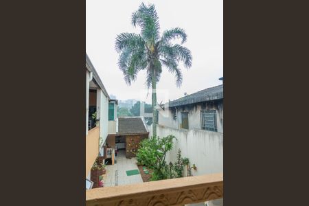 Casa à venda com 250m², 4 quartos e 4 vagas Casa à venda com 250m², 4 quartos e 4 vagasQuintal