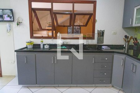 Casa à venda com 250m², 4 quartos e 4 vagas Casa à venda com 250m², 4 quartos e 4 vagasCasa 1 - cozinha