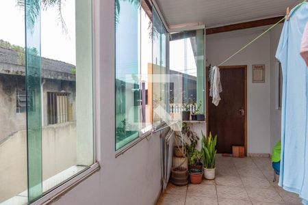 Casa à venda com 250m², 4 quartos e 4 vagas Casa à venda com 250m², 4 quartos e 4 vagasCasa 2 - área de serviço