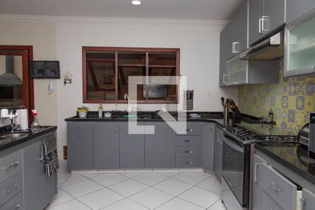 Casa à venda com 250m², 4 quartos e 4 vagas Casa à venda com 250m², 4 quartos e 4 vagasCasa 1 - cozinha