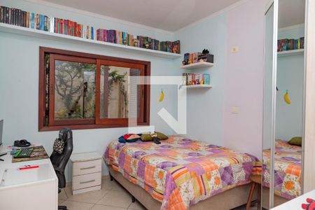 Casa à venda com 250m², 4 quartos e 4 vagas Casa à venda com 250m², 4 quartos e 4 vagasCasa 1 - quarto 2 suíte