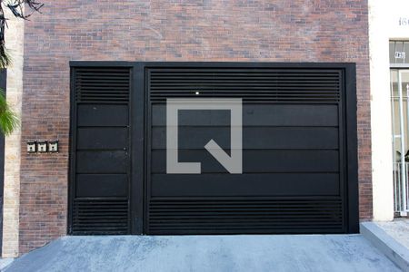 Apartamento para alugar com 70m², 3 quartos e sem vagaFachada