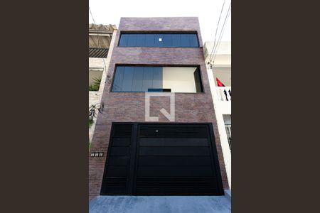 Apartamento para alugar com 70m², 3 quartos e sem vagaFachada