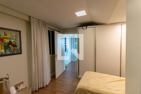 Casa à venda com 739m², 4 quartos e 6 vagasQuarto 1