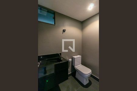 Casa à venda com 739m², 4 quartos e 6 vagasLavabo