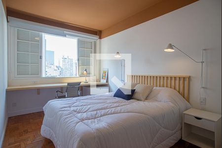 Suíte de apartamento à venda com 2 quartos, 80m² em Jardim Paulista, São Paulo