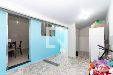 Casa à venda com 136m², 3 quartos e 2 vagasÁrea de Serviço