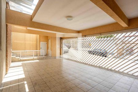 Casa à venda com 250m², 5 quartos e 4 vagasGaragem