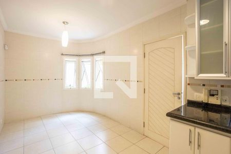 Casa à venda com 250m², 5 quartos e 4 vagasCozinha