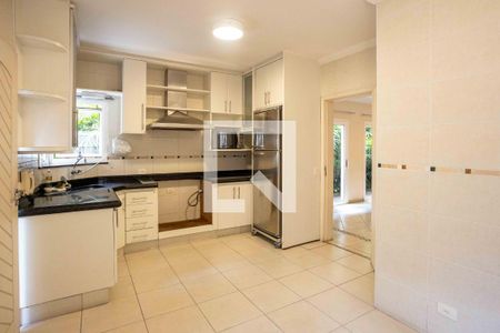 Casa à venda com 250m², 5 quartos e 4 vagasCozinha