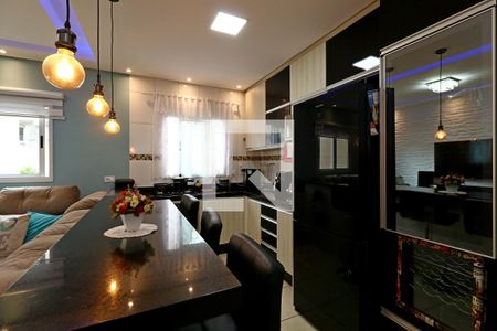 Apartamento à venda com 54m², 2 quartos e 1 vagaCozinha