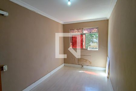 Quarto 2 de apartamento para alugar com 2 quartos, 53m² em Taquara, Rio de Janeiro