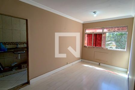 Sala de apartamento para alugar com 2 quartos, 53m² em Taquara, Rio de Janeiro