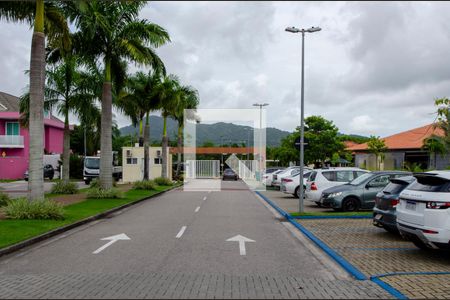 Casa de condomínio à venda com 380m², 4 quartos e 6 vagas Casa de condomínio à venda com 380m², 4 quartos e 6 vagasÁrea comum