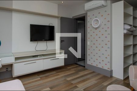 Casa de condomínio à venda com 380m², 4 quartos e 6 vagas Casa de condomínio à venda com 380m², 4 quartos e 6 vagasQuarto 4