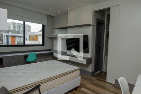 Casa de condomínio à venda com 380m², 4 quartos e 6 vagas Casa de condomínio à venda com 380m², 4 quartos e 6 vagasQuarto 3