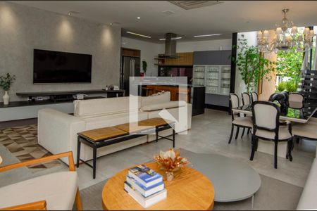 Sala de casa de condomínio à venda com 4 quartos, 380m² em Recreio dos Bandeirantes, Rio de Janeiro