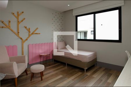 Casa de condomínio à venda com 380m², 4 quartos e 6 vagas Casa de condomínio à venda com 380m², 4 quartos e 6 vagasQuarto 4