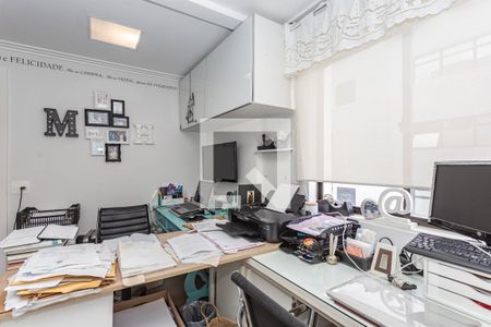 Apartamento à venda com 137m², 3 quartos e 2 vagasEscritório cobertura