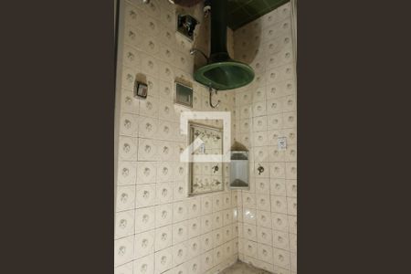 Casa à venda com 60m², 2 quartos e sem vagabanheiro