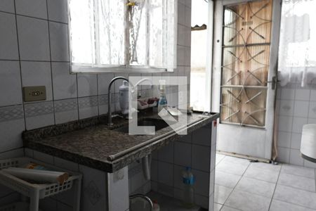 Casa à venda com 60m², 2 quartos e sem vagacozinha