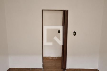 Quarto de casa à venda com 2 quartos, 60m² em Parque Peruche, São Paulo