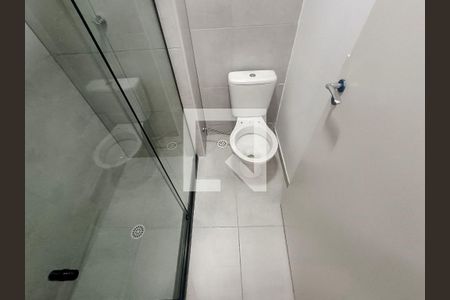 Apartamento à venda com 35m², 2 quartos e sem vaga Apartamento à venda com 35m², 2 quartos e sem vagaBanheiro