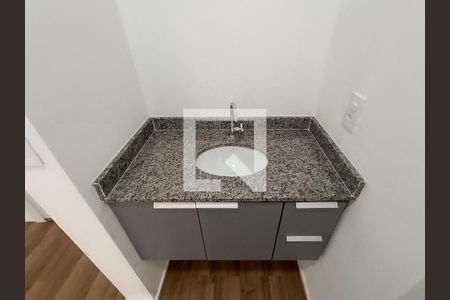 Apartamento à venda com 35m², 2 quartos e sem vaga Apartamento à venda com 35m², 2 quartos e sem vagaBanheiro