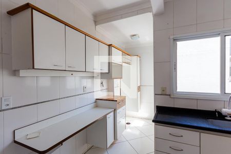 Apartamento para alugar com 180m², 3 quartos e 2 vagasCozinha