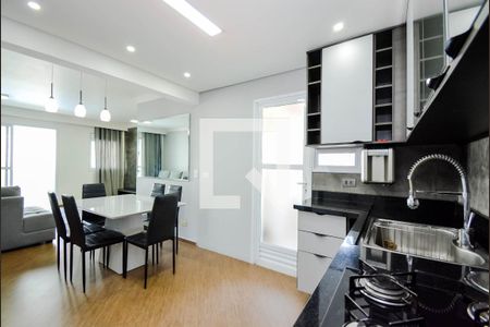 Apartamento para alugar com 95m², 3 quartos e 2 vagas Apartamento para alugar com 95m², 3 quartos e 2 vagasCozinha