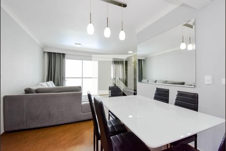 Apartamento para alugar com 95m², 3 quartos e 2 vagas Apartamento para alugar com 95m², 3 quartos e 2 vagasSala