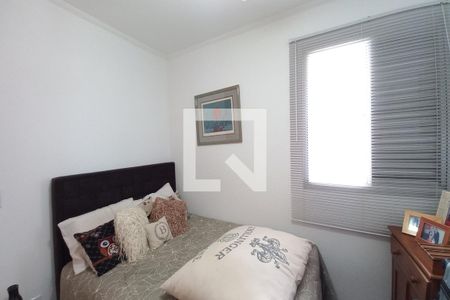 Apartamento à venda com 100m², 3 quartos e 1 vagaQuarto 2 