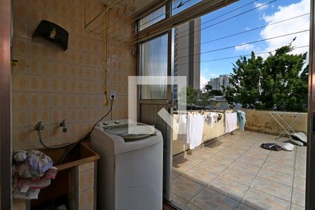 Apartamento à venda com 93m², 3 quartos e 1 vagaÁrea de Serviço