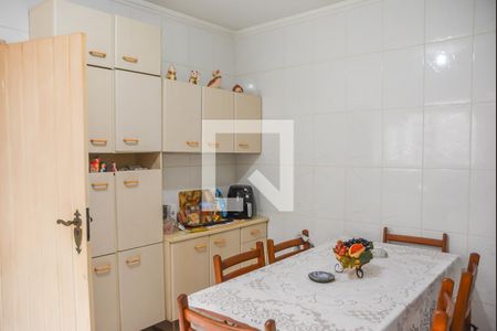 Casa à venda com 154m², 3 quartos e 2 vagasCozinha