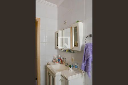 Casa à venda com 154m², 3 quartos e 2 vagasBanheiro