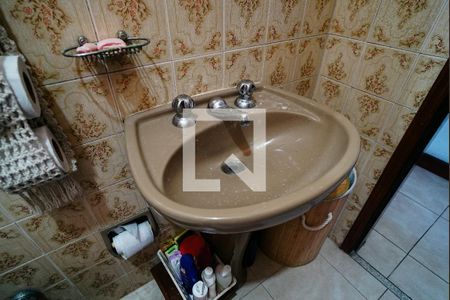 Casa à venda com 179m², 3 quartos e 2 vagas Casa à venda com 179m², 3 quartos e 2 vagasBanheiro 3