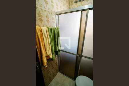 Casa à venda com 179m², 3 quartos e 2 vagas Casa à venda com 179m², 3 quartos e 2 vagasBanheiro 3