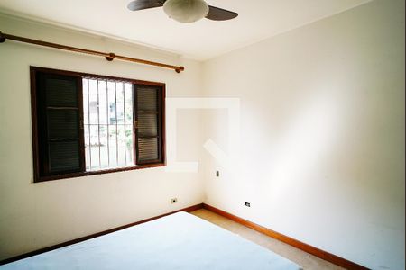 Casa à venda com 179m², 3 quartos e 2 vagas Casa à venda com 179m², 3 quartos e 2 vagasQuarto 2