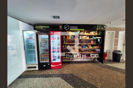 Apartamento à venda com 58m², 2 quartos e sem vaga Apartamento à venda com 58m², 2 quartos e sem vagaMercadinho
