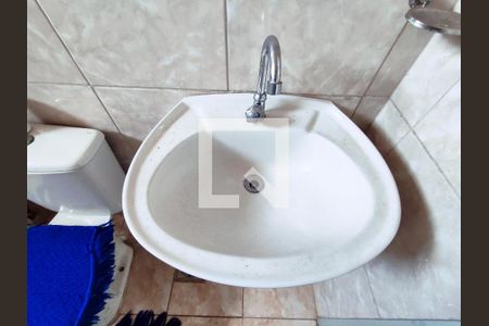 Apartamento à venda com 58m², 2 quartos e sem vaga Apartamento à venda com 58m², 2 quartos e sem vagaBanheiro Social