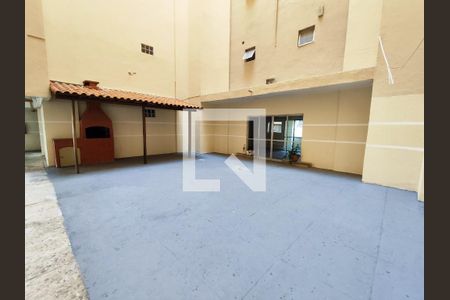 Apartamento à venda com 58m², 2 quartos e sem vaga Apartamento à venda com 58m², 2 quartos e sem vagaÁrea comum - Churrasqueira