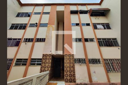 Fachada do bloco de apartamento à venda com 3 quartos, 63m² em Piedade, Rio de Janeiro