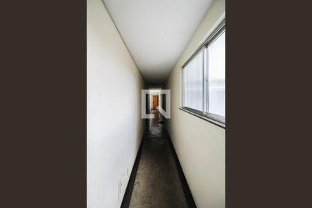 Apartamento para alugar com 62m², 2 quartos e 1 vagaCorredor de acesso