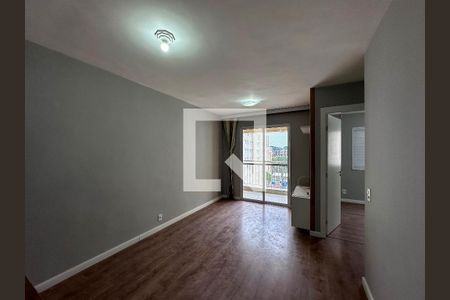 Sala de apartamento para alugar com 2 quartos, 57m² em Vila das Belezas, São Paulo