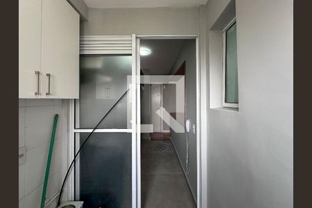 Apartamento para alugar com 57m², 2 quartos e 1 vagaÁrea de Serviço