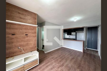 Sala de apartamento para alugar com 2 quartos, 57m² em Vila das Belezas, São Paulo