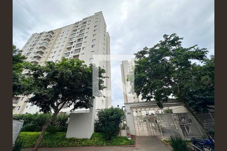 Apartamento para alugar com 57m², 2 quartos e 1 vagaFachada