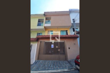 Fachada de casa para alugar com 2 quartos, 95m² em Vila Alto de Santo André, Santo André