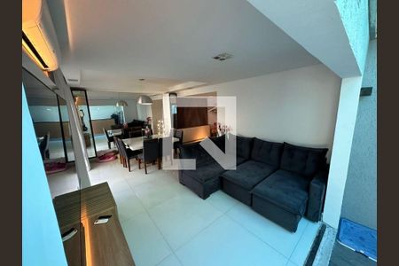 Foto de casa de condomínio à venda com 3 quartos, 220m² em Jardim Valdibia, São Bernardo do Campo